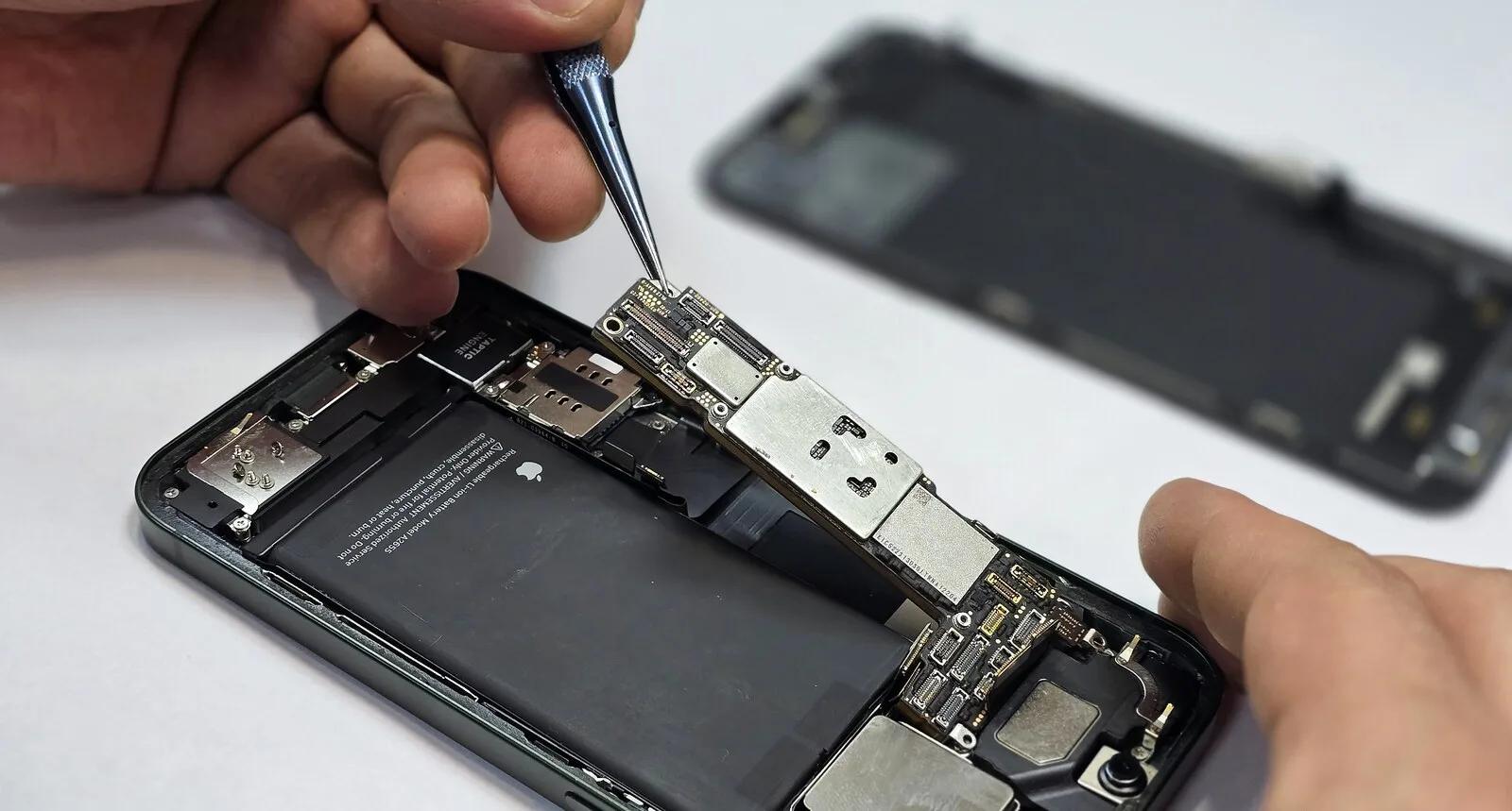 Ремонт iPhone в Благовещенске — замена экрана и аккумулятора
